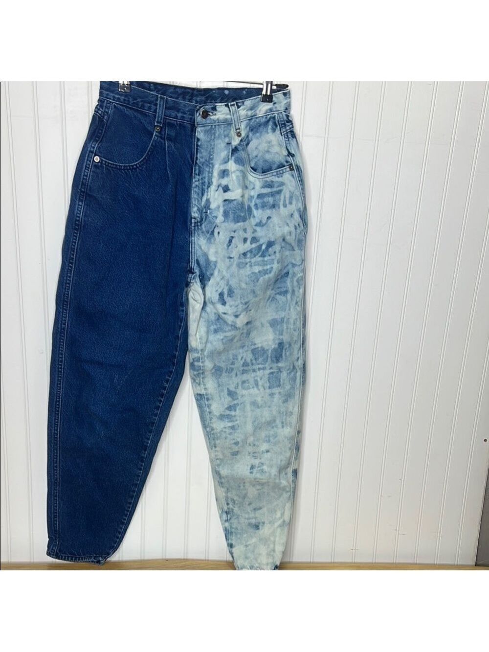- Vintage Brittania Double Sided Baggy Jeans Size 28” Waist